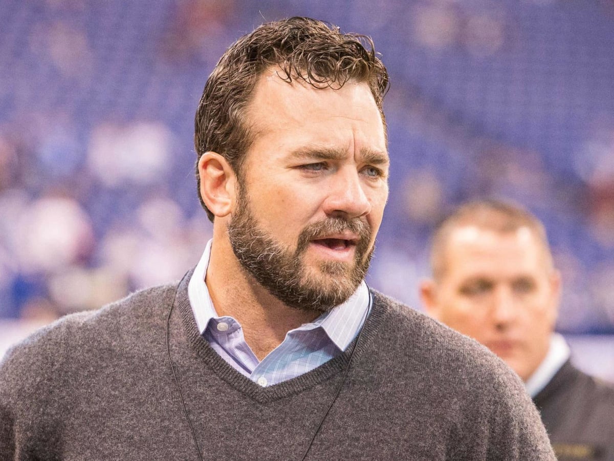 Indianapolis Colts to induct former center Jeff Saturday into Ring of Honor