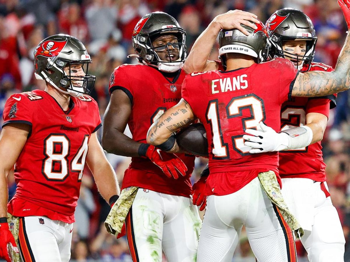 MNF Eagles vs Buccaneers Predictions, Odds, Props, Same Game Parlay Picks  +550 - NFL Week 3