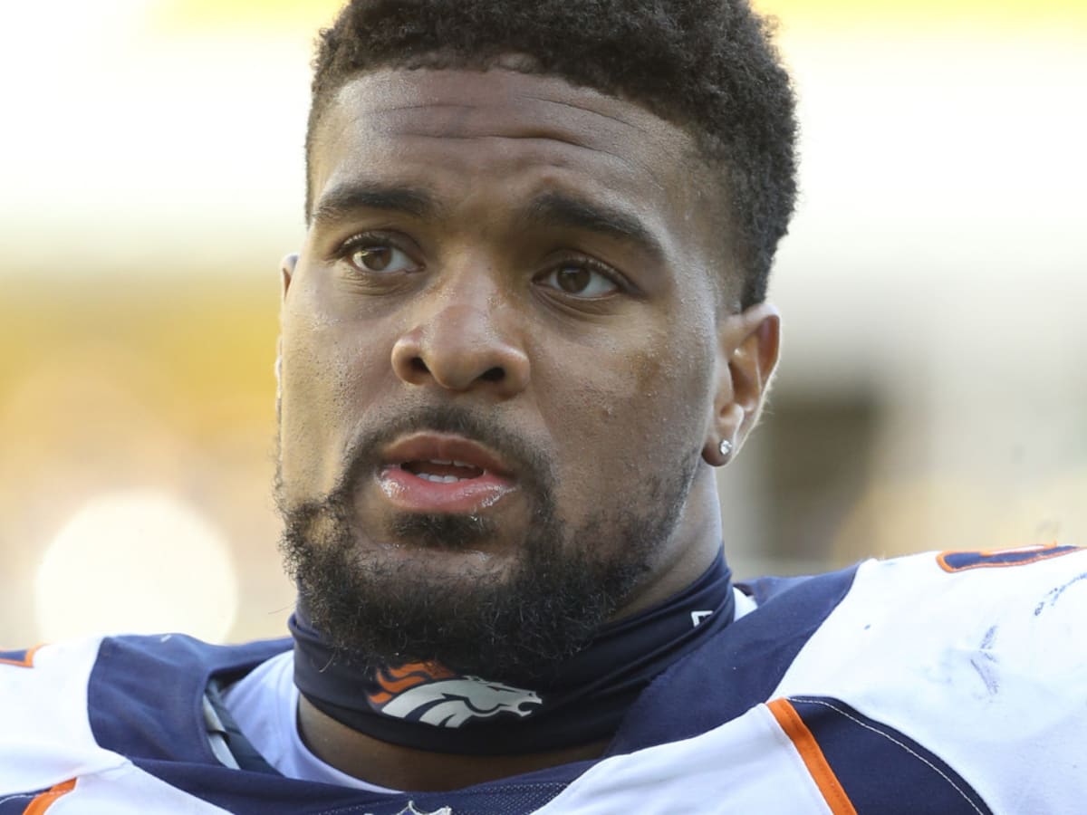 Denver Broncos' DL Dre'Mont Jones Earns High Praise from Players & Coaches  Alike - Sports Illustrated Mile High Huddle: Denver Broncos News, Analysis  and More