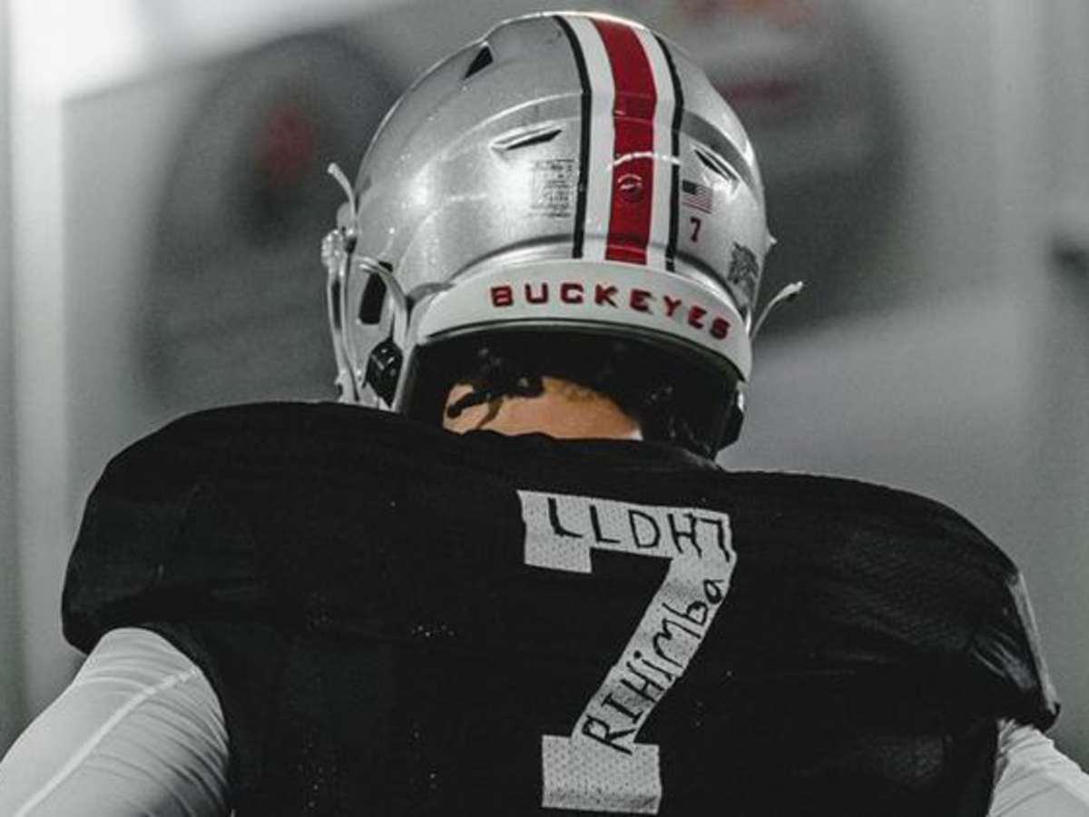 C.J. Stroud honors Dwayne Haskins' legacy by wearing jersey during Ohio  State football's Spring Game 