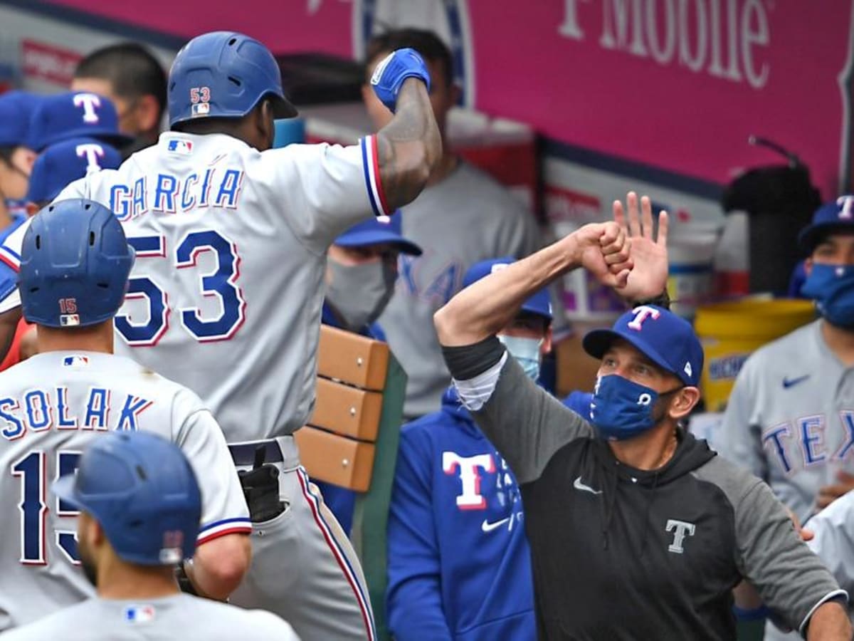 Rangers' Adolis García out of lineup vs. Dodgers Sunday after