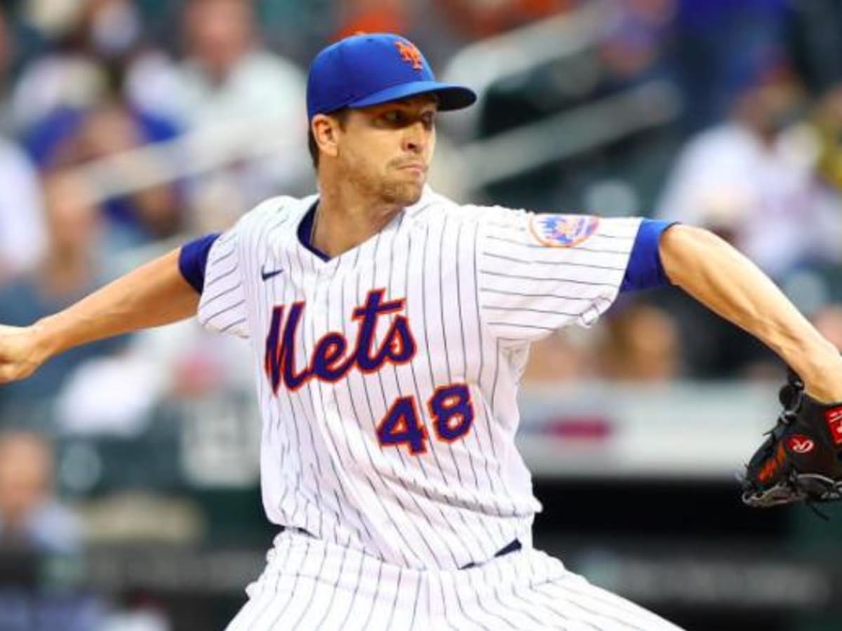 Mets Ace Jacob DeGrom Plans On Cutting Long Hair After Season - CBS New York