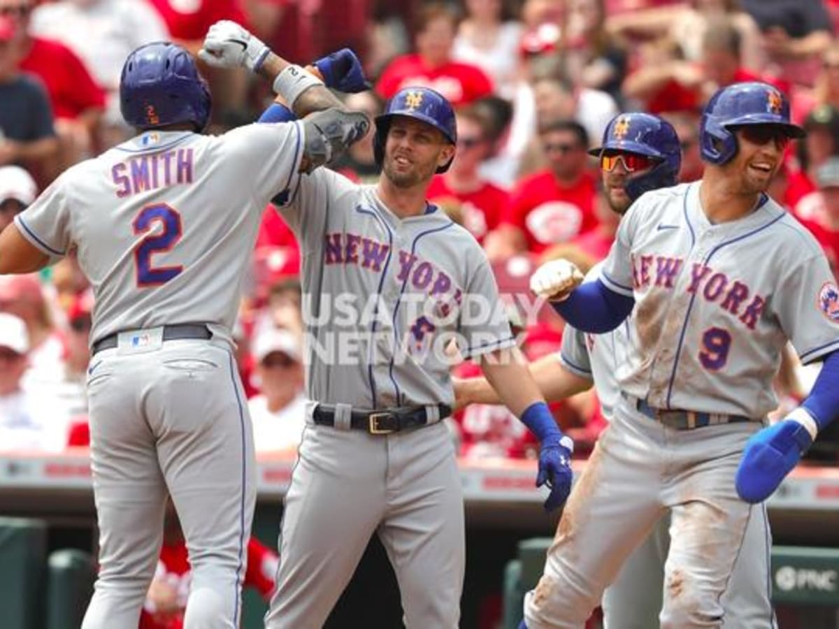 Stroman 1-hit ball for 8 innings, Smith slam, Mets beat Reds