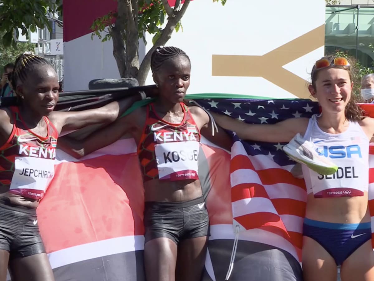 U.S. runner Molly Seidel wins bronze medal in Olympic marathon
