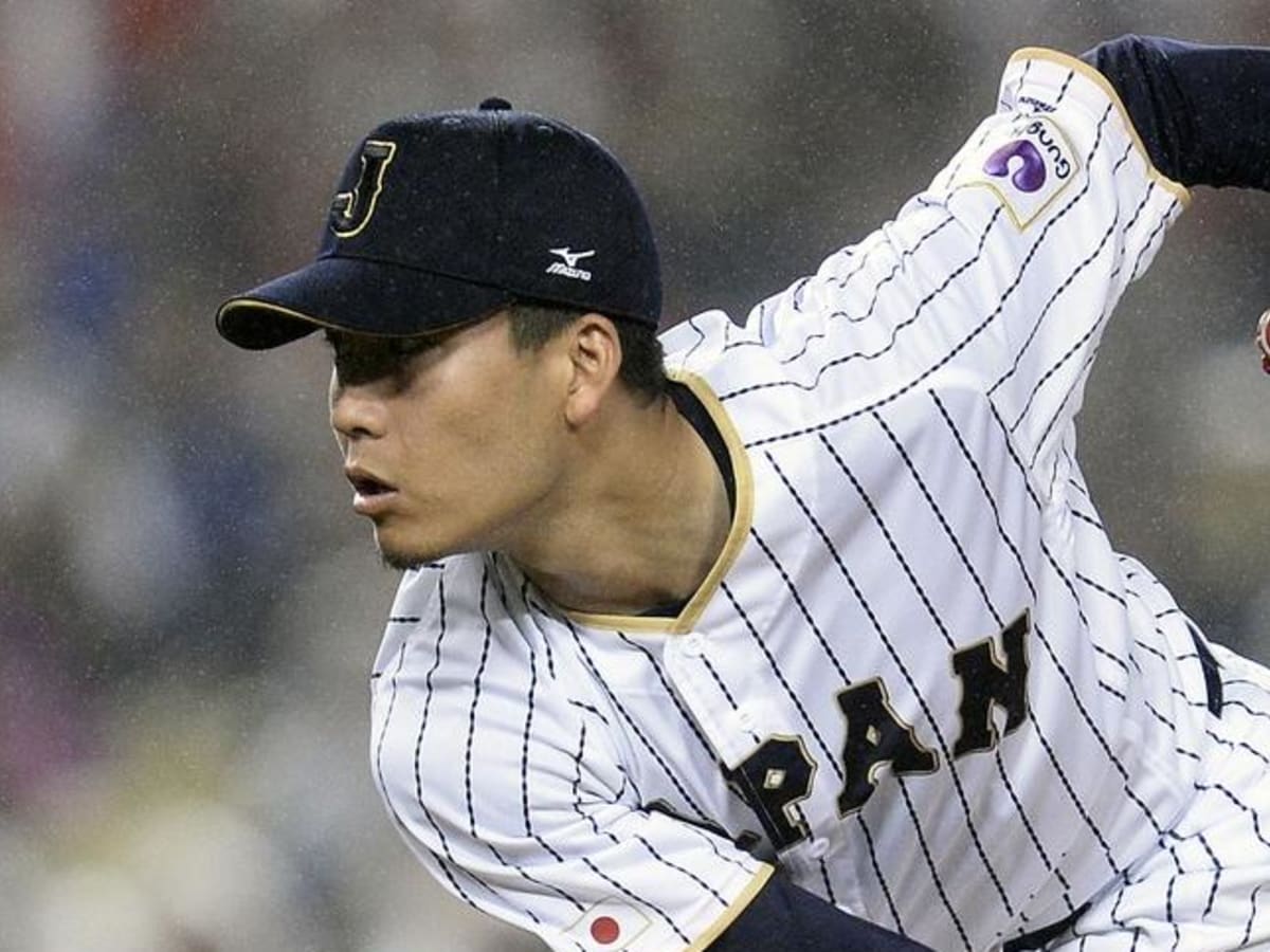 The Mets' New Japanese Pitching Star Is Reinventing Himself Before Throwing  a Single Pitch - WSJ