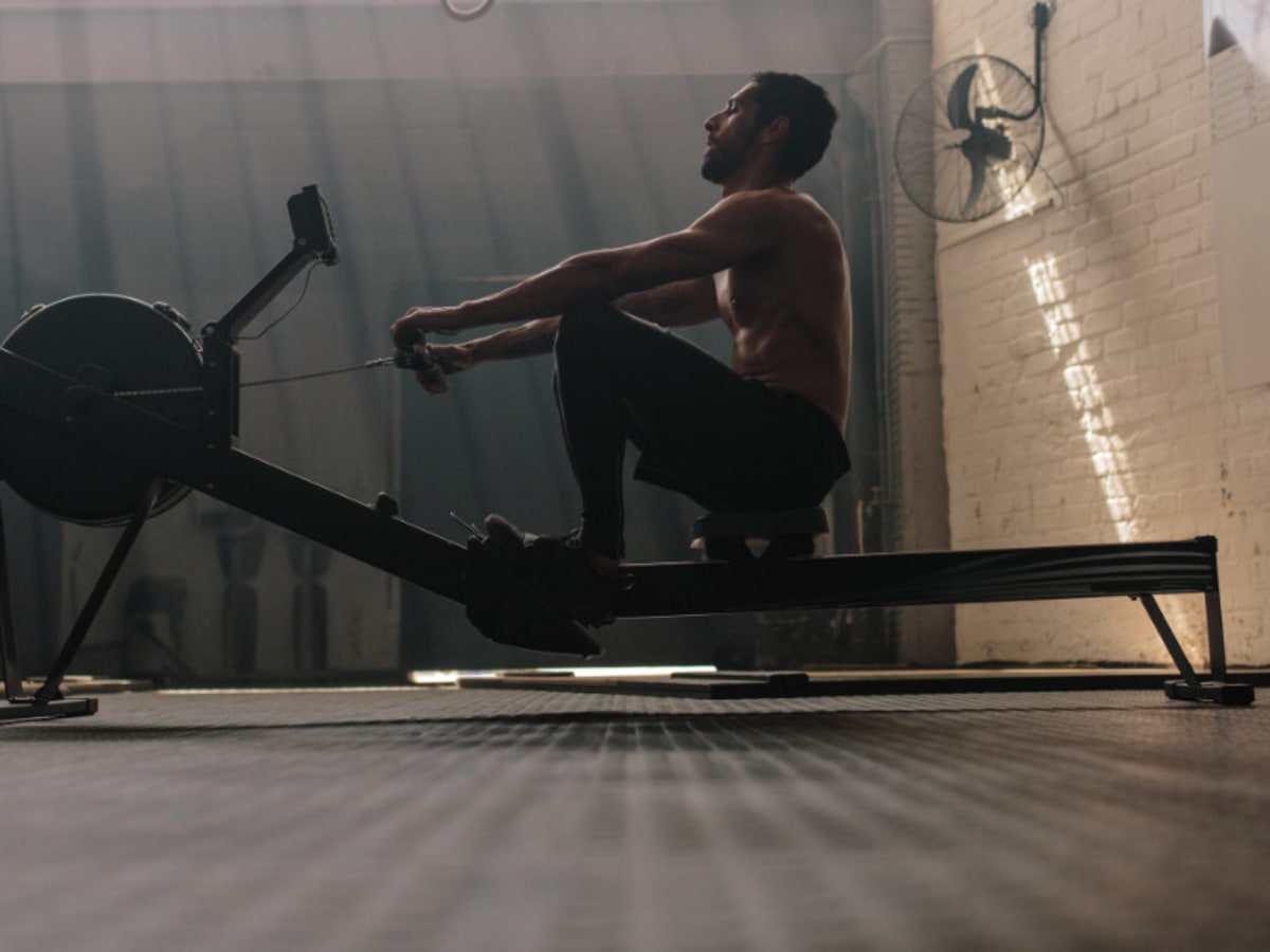 Practice Proper Rowing Machine Form for a More Effective Workout