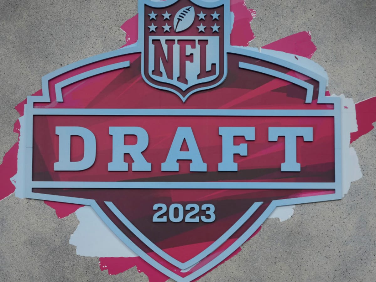 NFL draft: Rams officially sign Mr. Irrelevant, Desjuan Johnson