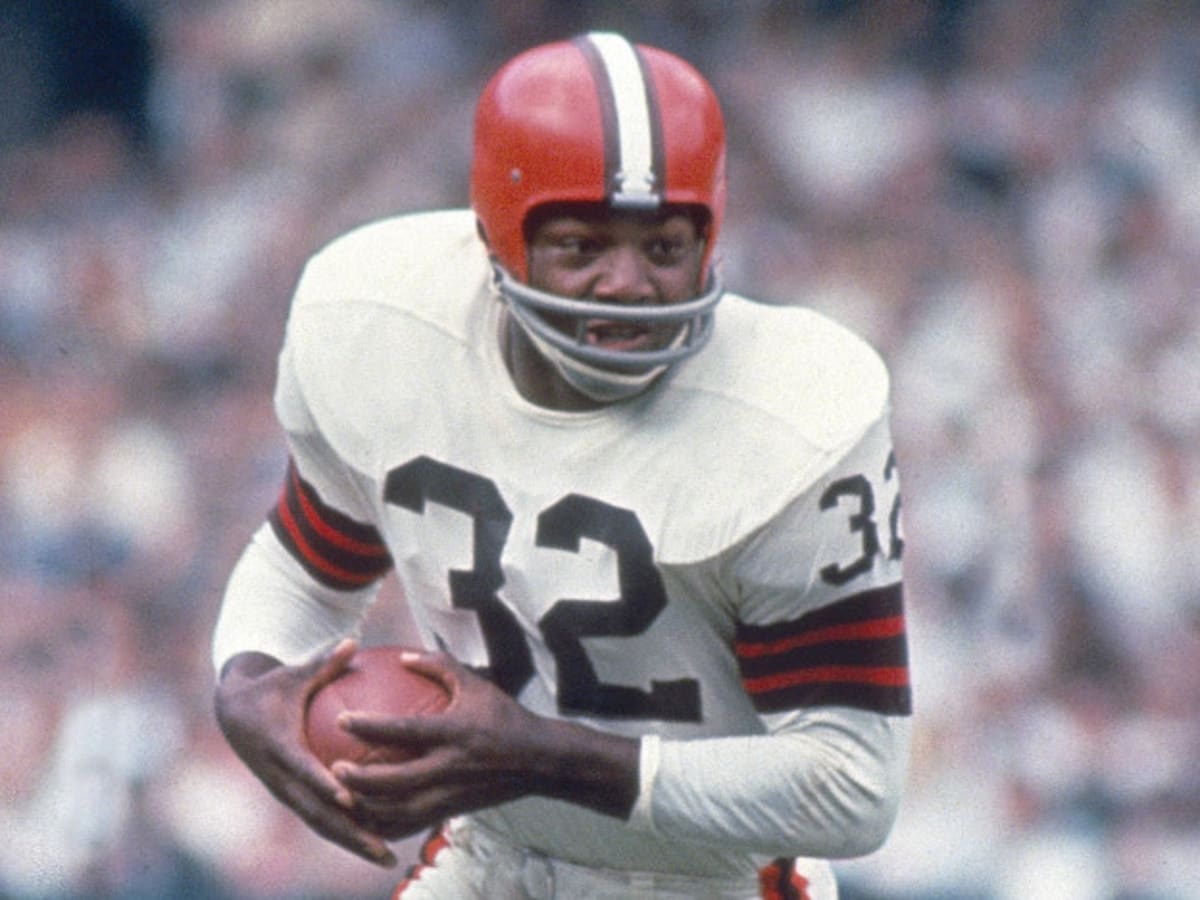 Jim Brown, Browns great, gets NFL running back award named after him