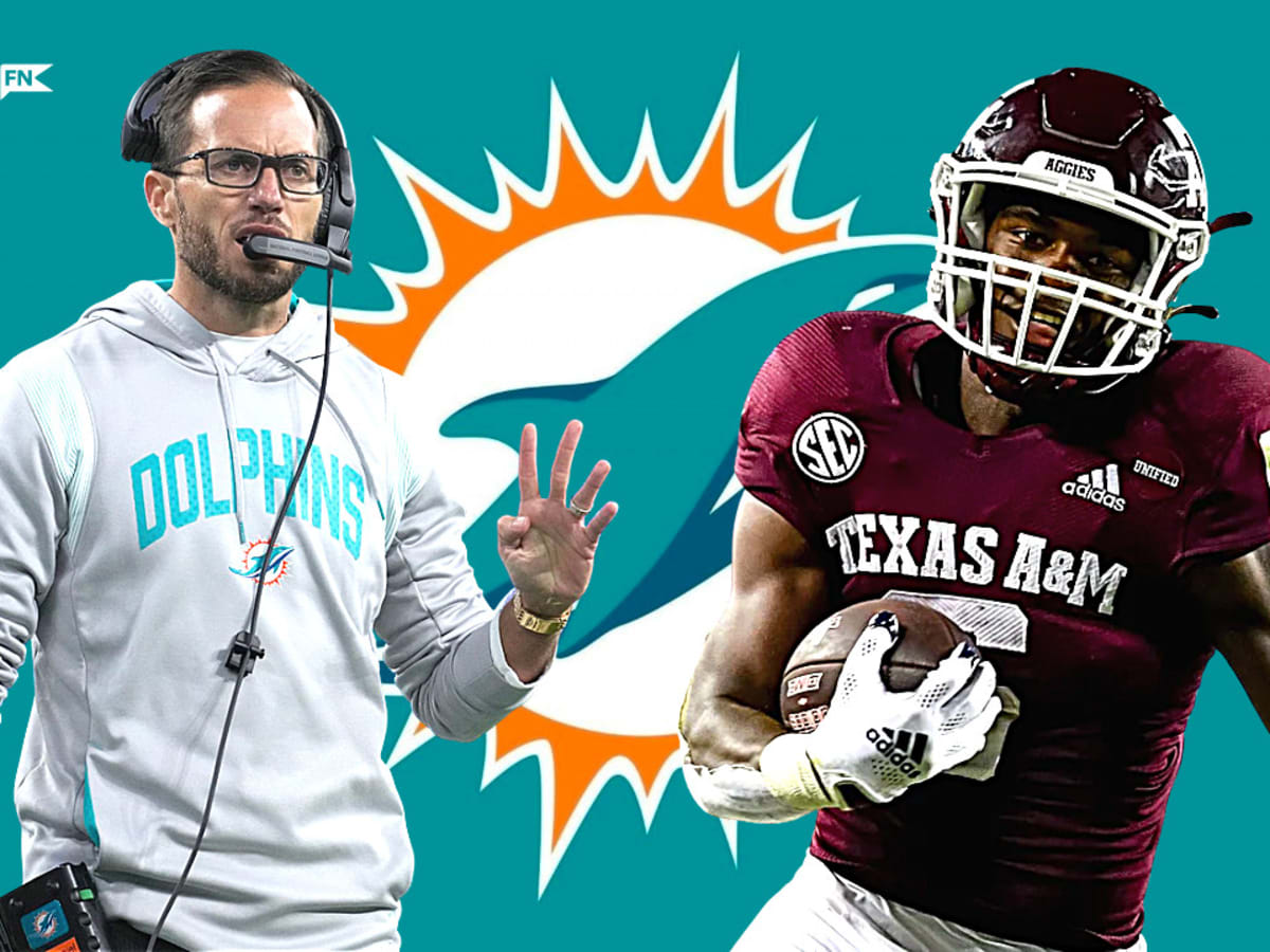 De'Von Achane Goes Off for Miami Dolphins: Texas A&M Aggies in the NFL Week  3 - Sports Illustrated Texas A&M Aggies News, Analysis and More