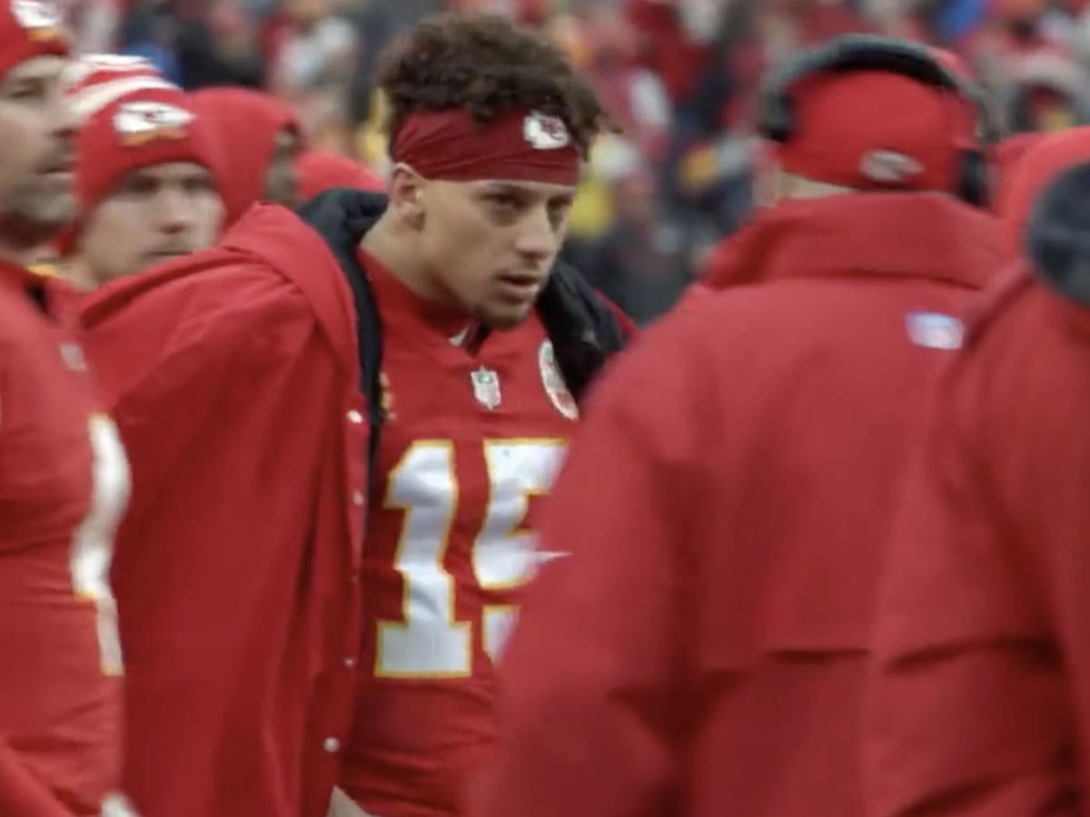 Patrick Mahomes continues to show us that both the impossible, and the  mundane, matter 