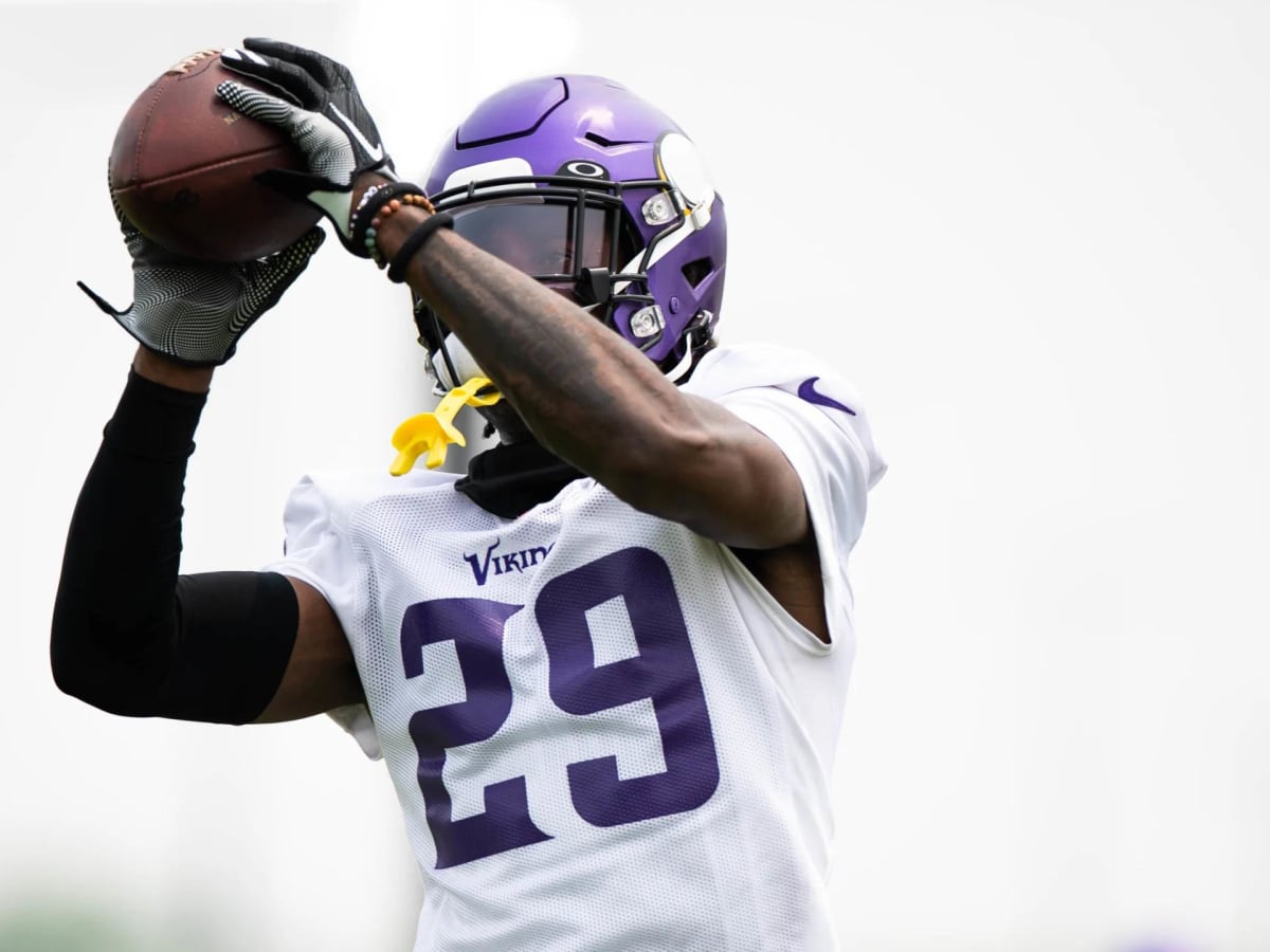 Vikings CBs Mekhi Blackmon, Akayleb Evans leave Thursday's practice -  Sports Illustrated Minnesota Vikings News, Analysis and More