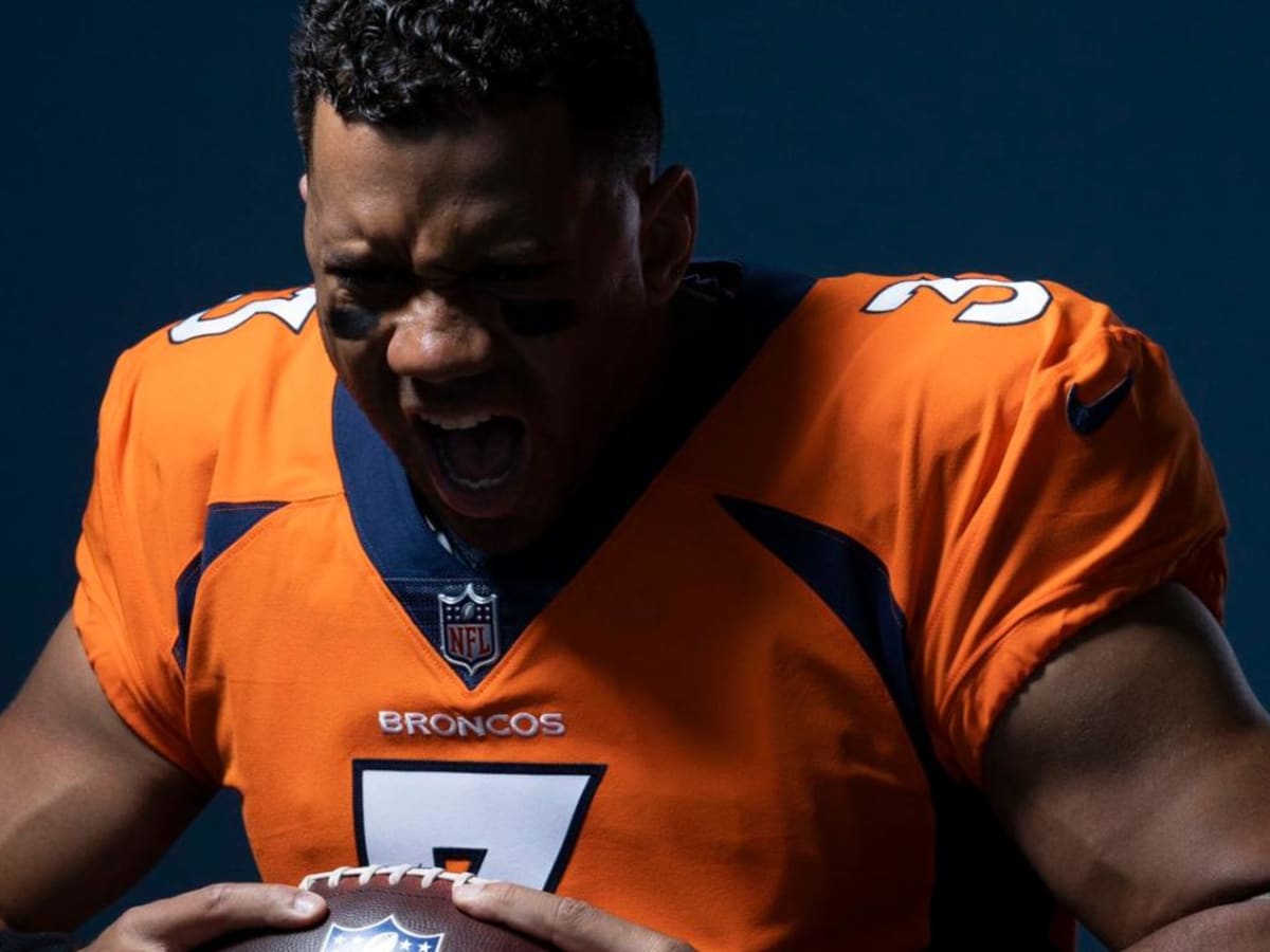 Denver Broncos star tips Russell Wilson for 'elevated' season amid injury  concerns - Mirror Online