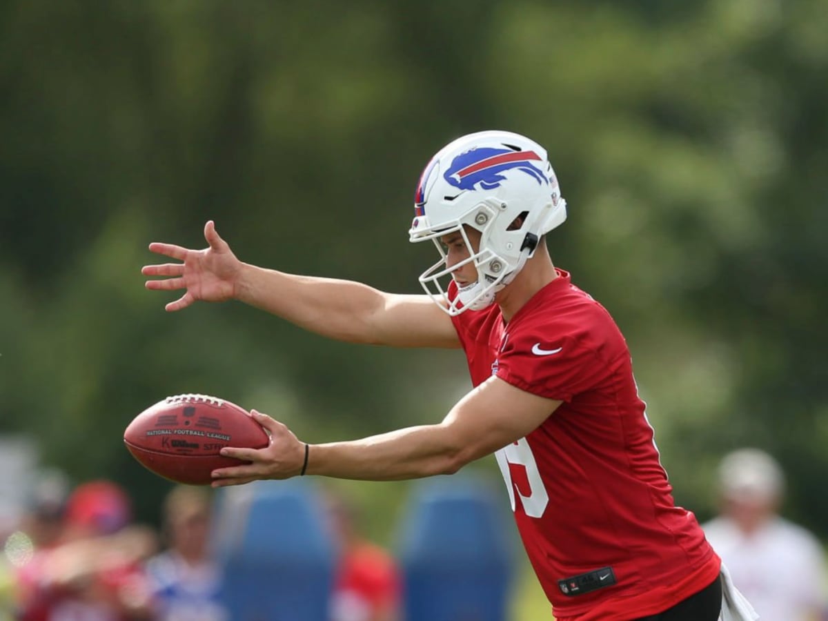 Twitter buzzes after Bills' 'Punt God' Matt Araiza boots 82-yard