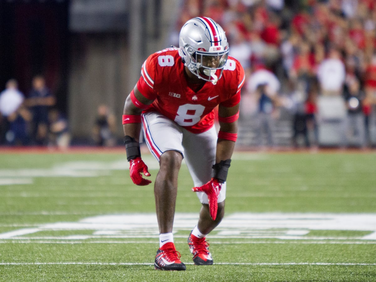 USA. 23rd Sep, 2023. September 23, 2023: Ohio State running back TreVeyon  Henderson (32) runs with the ball as Notre Dame defensive lineman Javontae  Jean-Baptiste (1) pursues during NCAA football game action