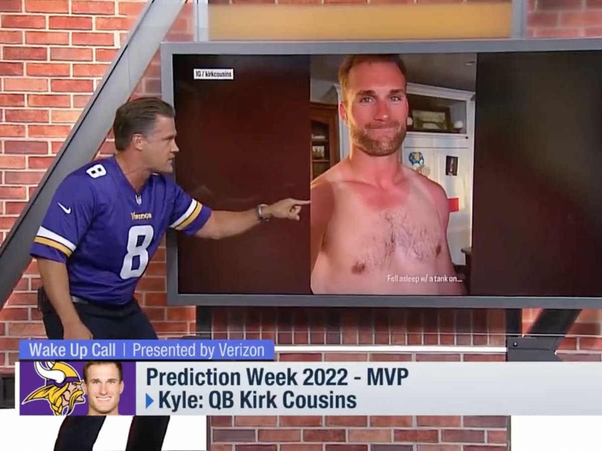 kirk cousins shirt tucked in｜TikTok Search