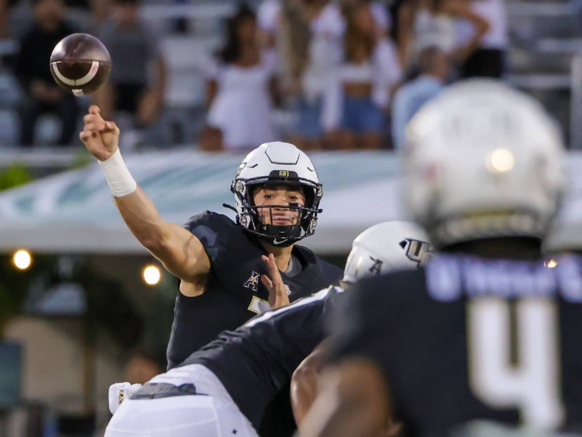 UCF will be without QB Plumlee when it makes its Big 12 debut on