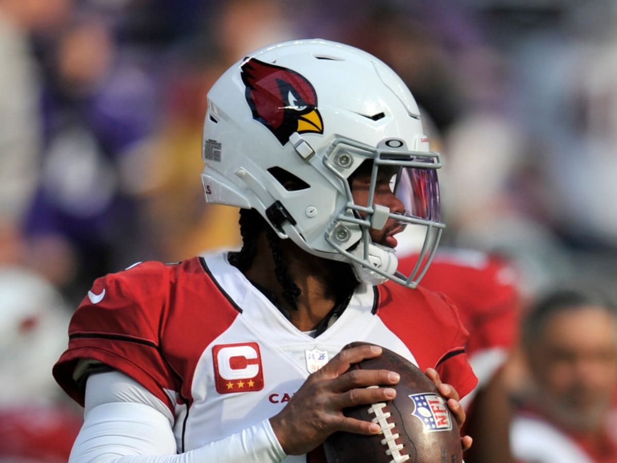 See the first Kyler Murray jerseys being sold in Arizona Cardinals shop