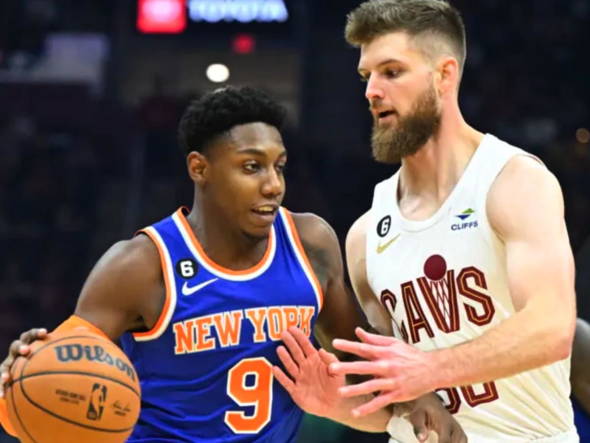 NBA Twitter Praises Knicks for Beating Donovan Mitchell, Cavaliers