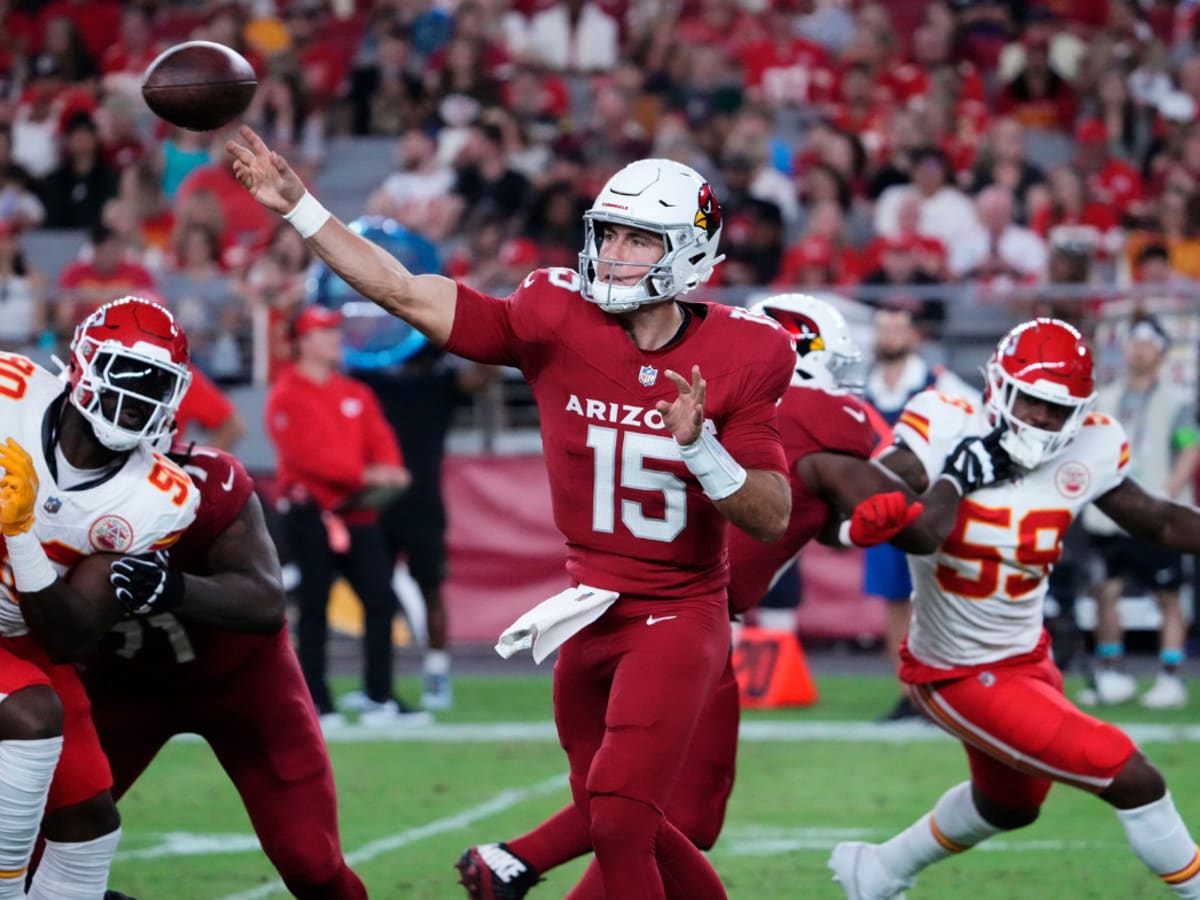 Clayton Tune of the Arizona Cardinals throws a pass against the News  Photo - Getty Images