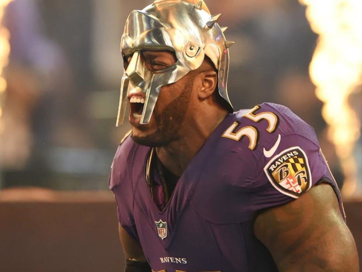 Ravens to induct Terrell Suggs into Ring of Honor