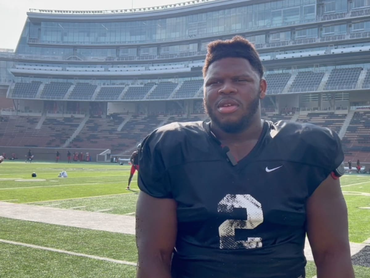 Cincinnati Bearcats Defensive Tackle Dontay Corleone On His Hometown Pride:  'I Couldn't Leave' The Bearcats - All Bearcats