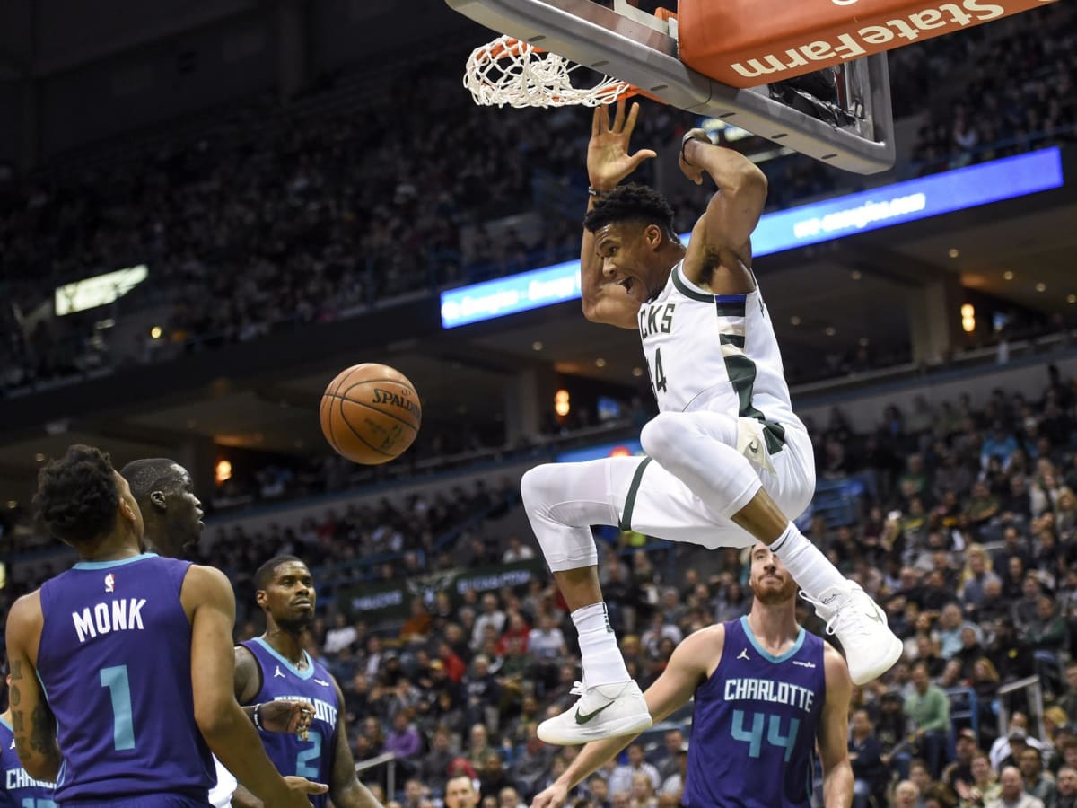 Giannis antetokounmpo cheap best dunks