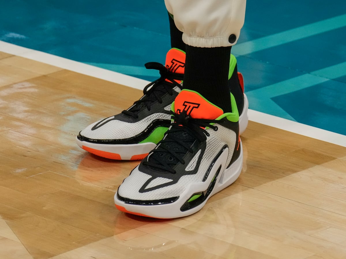 Gary payton shoes 2025 foot locker