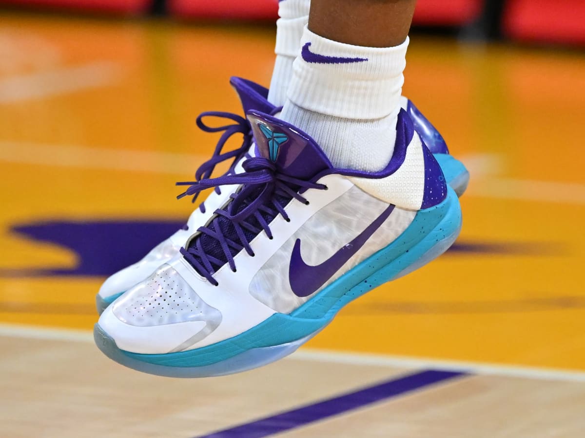 Kobe clearance hornets shoes