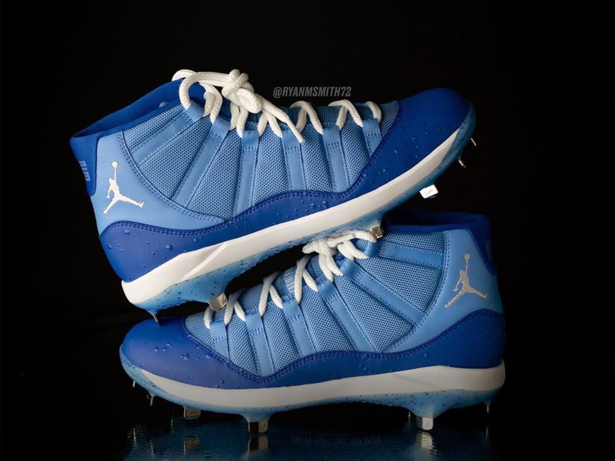 Jordan 11 sale mid cleats