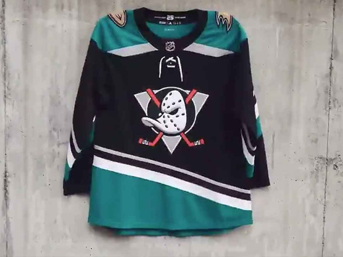 Anaheim ducks 2025 retro shirt