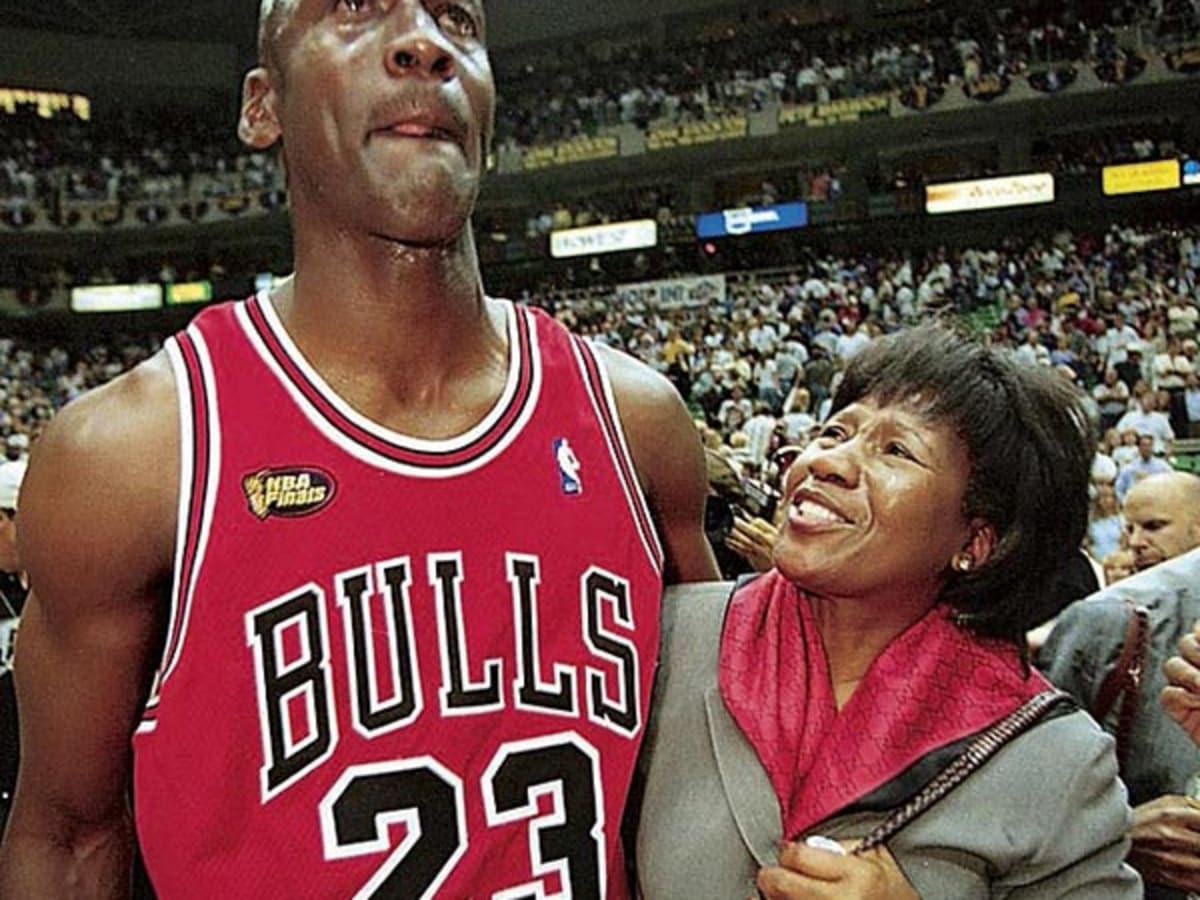 New book explores what makes Michael Jordan tick - Sports Illustrated