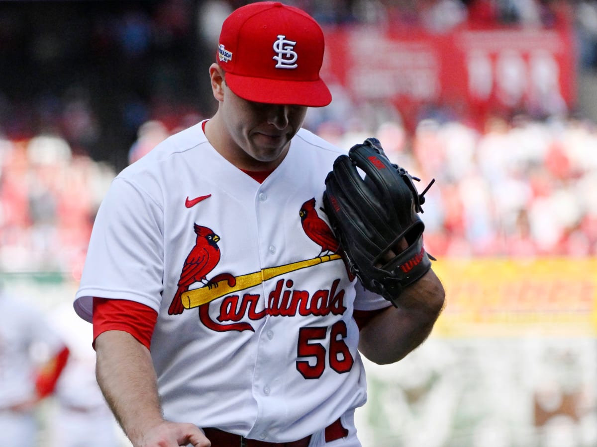 Cardinals allow six runs in ninth inning, lose Game 1 vs Phillies