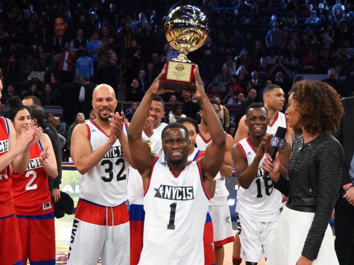 Kevin hart deals basketball