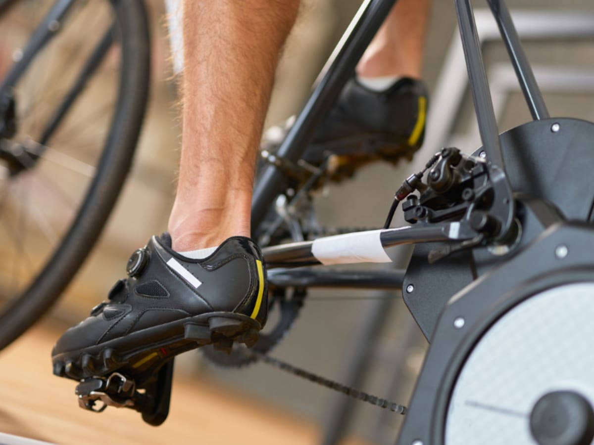 Spin class shoes with on sale cleats