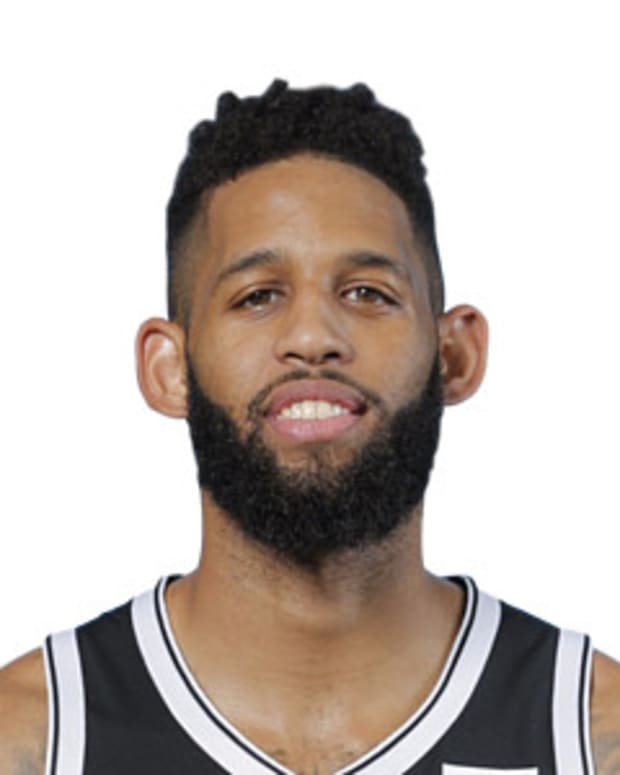 Allen Crabbe