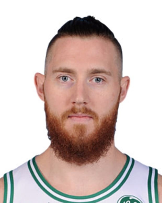 Aron Baynes