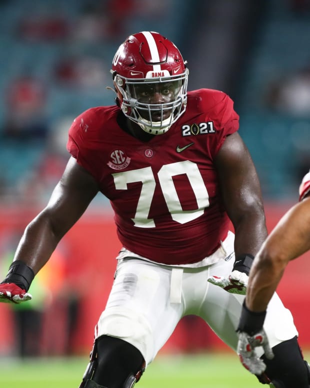 Alabama Crimson Tide Offensive Tackle Alex Leatherwood Crushes Pro Day - Sports Illustrated ...