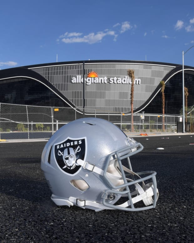 Allegiant Stadium Raiders Helmet