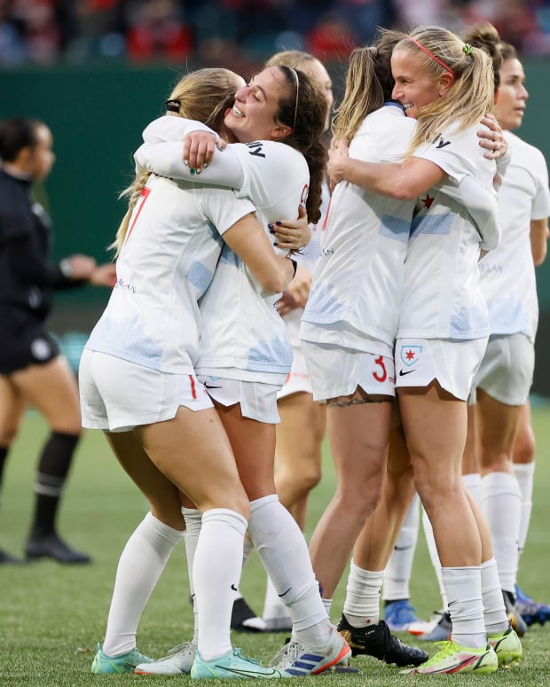 Watch parties: Cheer for the Portland Thorns in the NWSL championship at  these bars