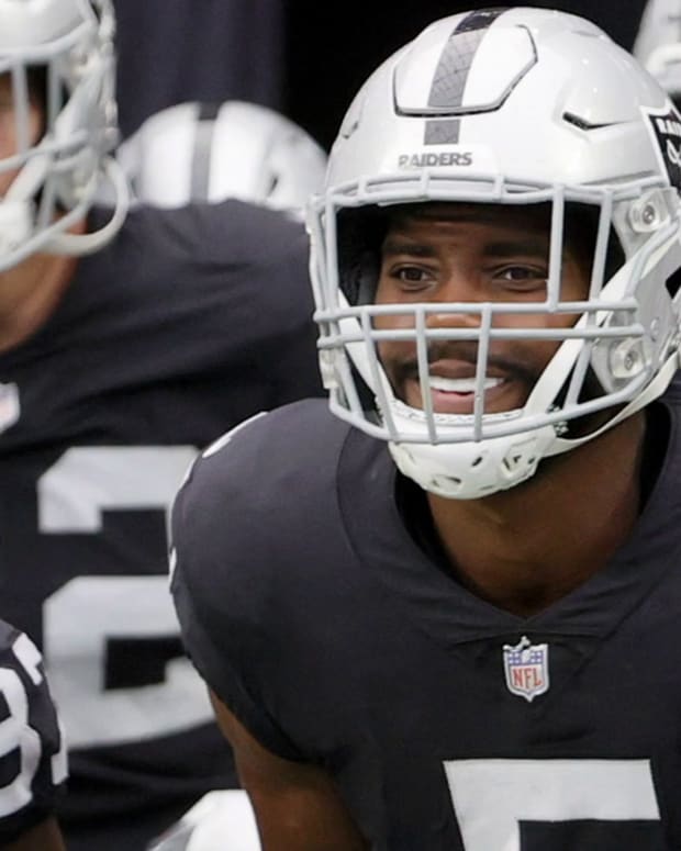 The Las Vegas Raiders’ Divine Deablo is making the best of lining up against Pro Bowl TE Darren Waller during practice.