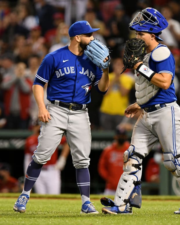 Blue Jays To Require Full Vaccination Eye Potential Rogers Centre Capacity Increase Sports Illustrated Toronto Blue Jays News Analysis And More