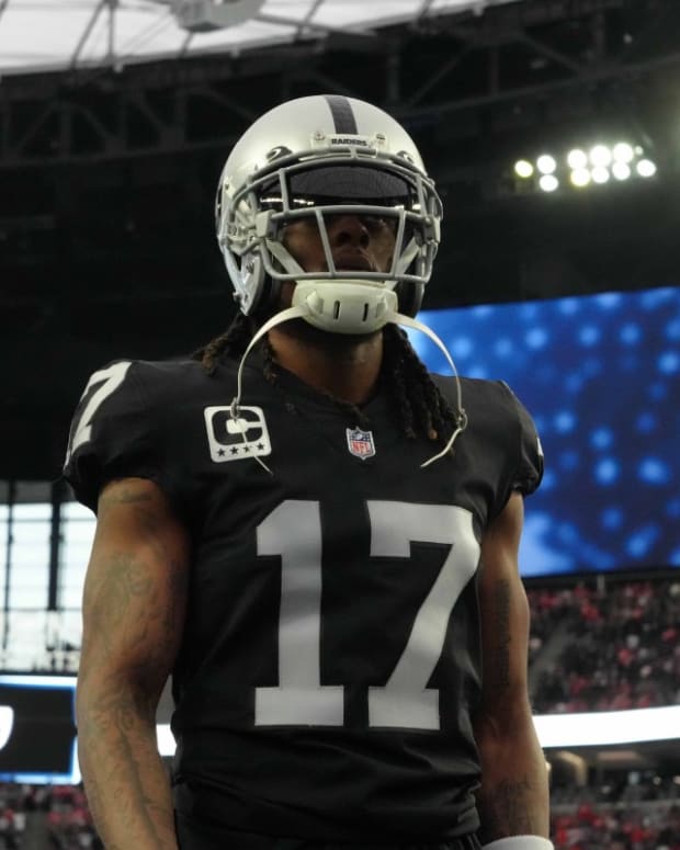 Las Vegas Raiders Davante Adams from the West Virginia Facility. - Sports  Illustrated Las Vegas Raiders News, Analysis and More