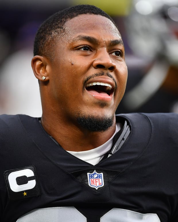 Las Vegas Raiders Josh Jacobs is staying in shape while away. - Sports  Illustrated Las Vegas Raiders News, Analysis and More