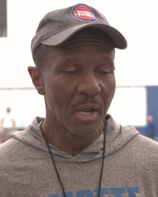 Dwane Casey Media Day