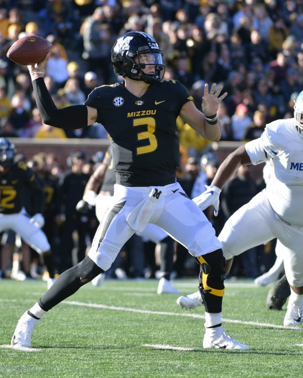 Missouri Football: A New Look for the New Zou. Tigers unveil new