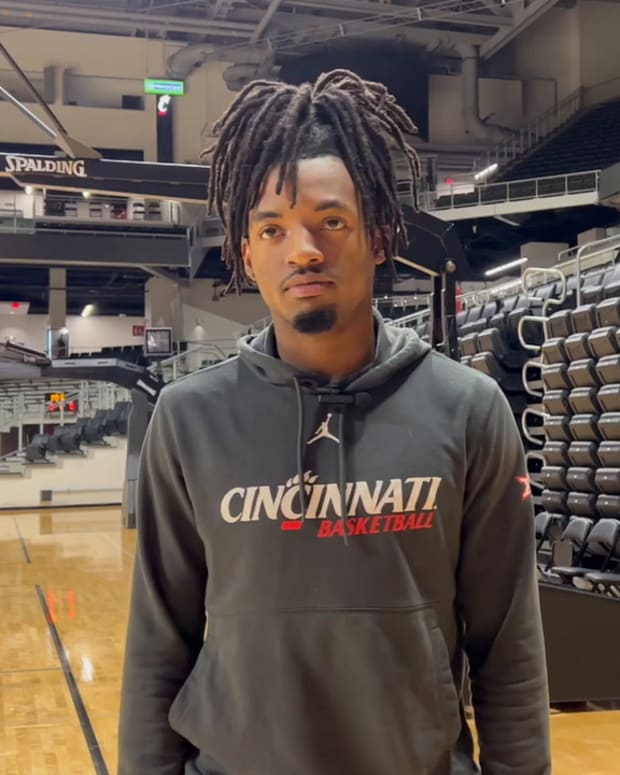UC Guard Day Day Thomas on His Hot Start, UC's Offense, Cincinnati Chili, And More