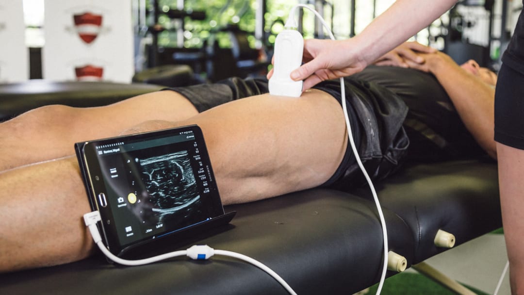 Measuring Muscles Like Batteries: NFL Teams Turn to Ultrasound, Seeking an Edge
