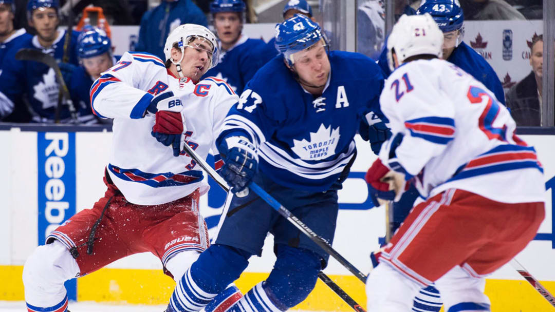 Watch: Leafs’ Leo Komarov ejected after hit to Ryan McDonagh’s head