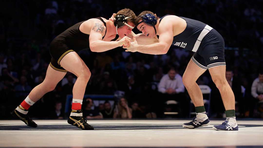 Startup aims to bring long-awaited updates to wrestling headgear