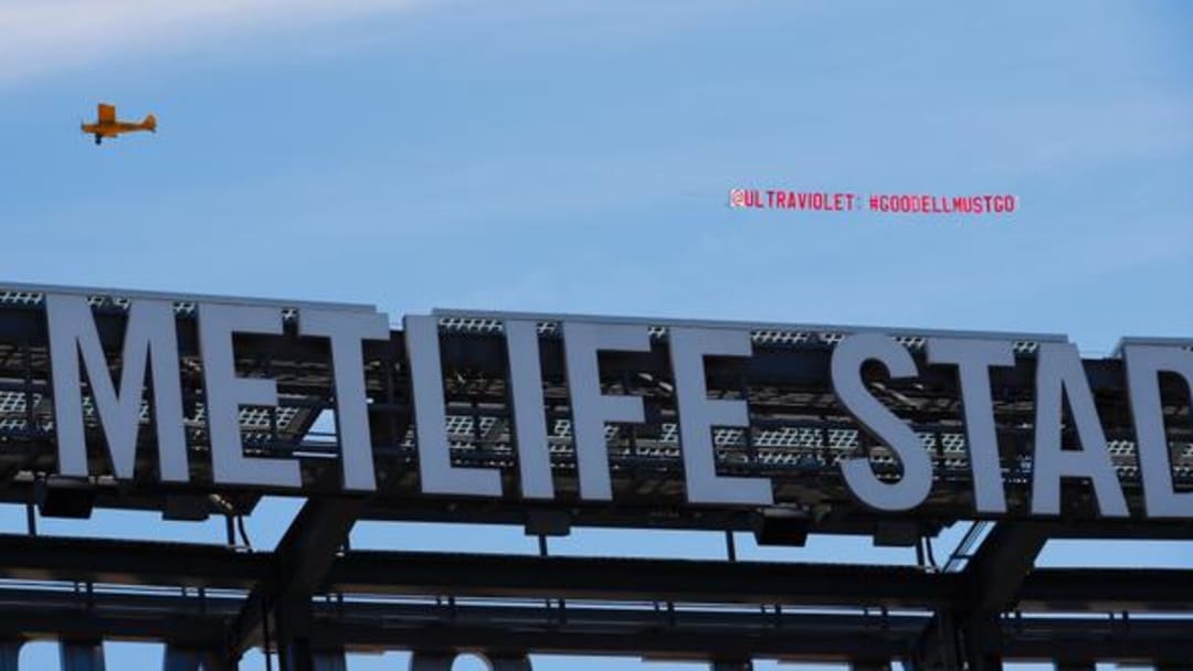 Women's group flies 'Goodell Must Go' banner over MetLife Stadium